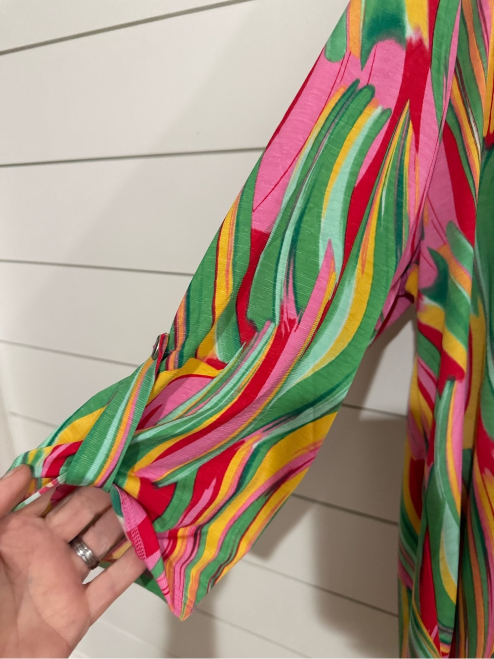 Dear Scarlett Multicolor Wave-Print Tunic in Pink, Green & Yellow - Picture 2 of 4